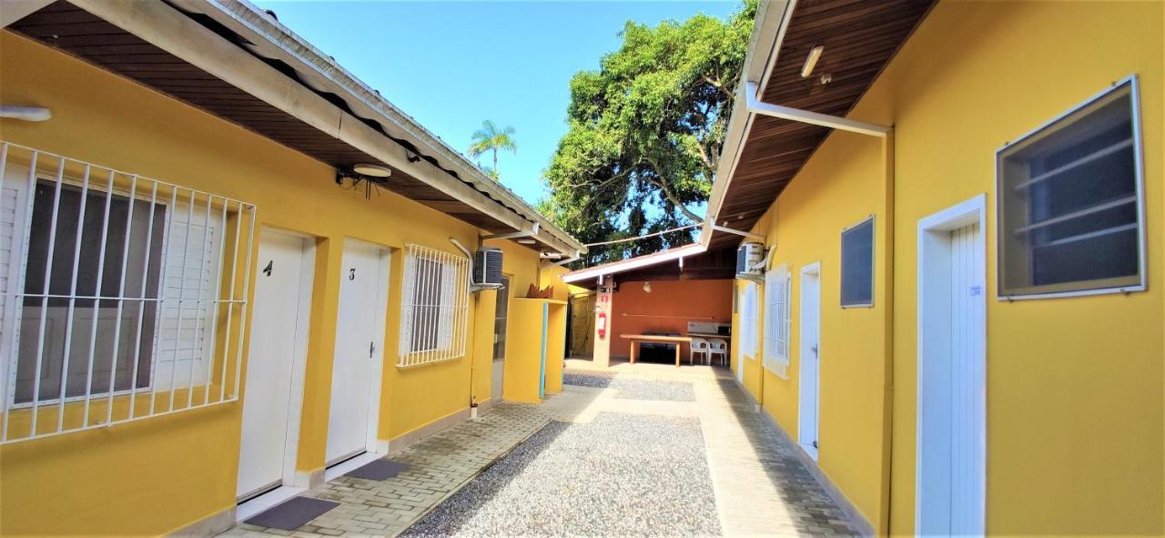 Homestay Encantos Do Lazaro *