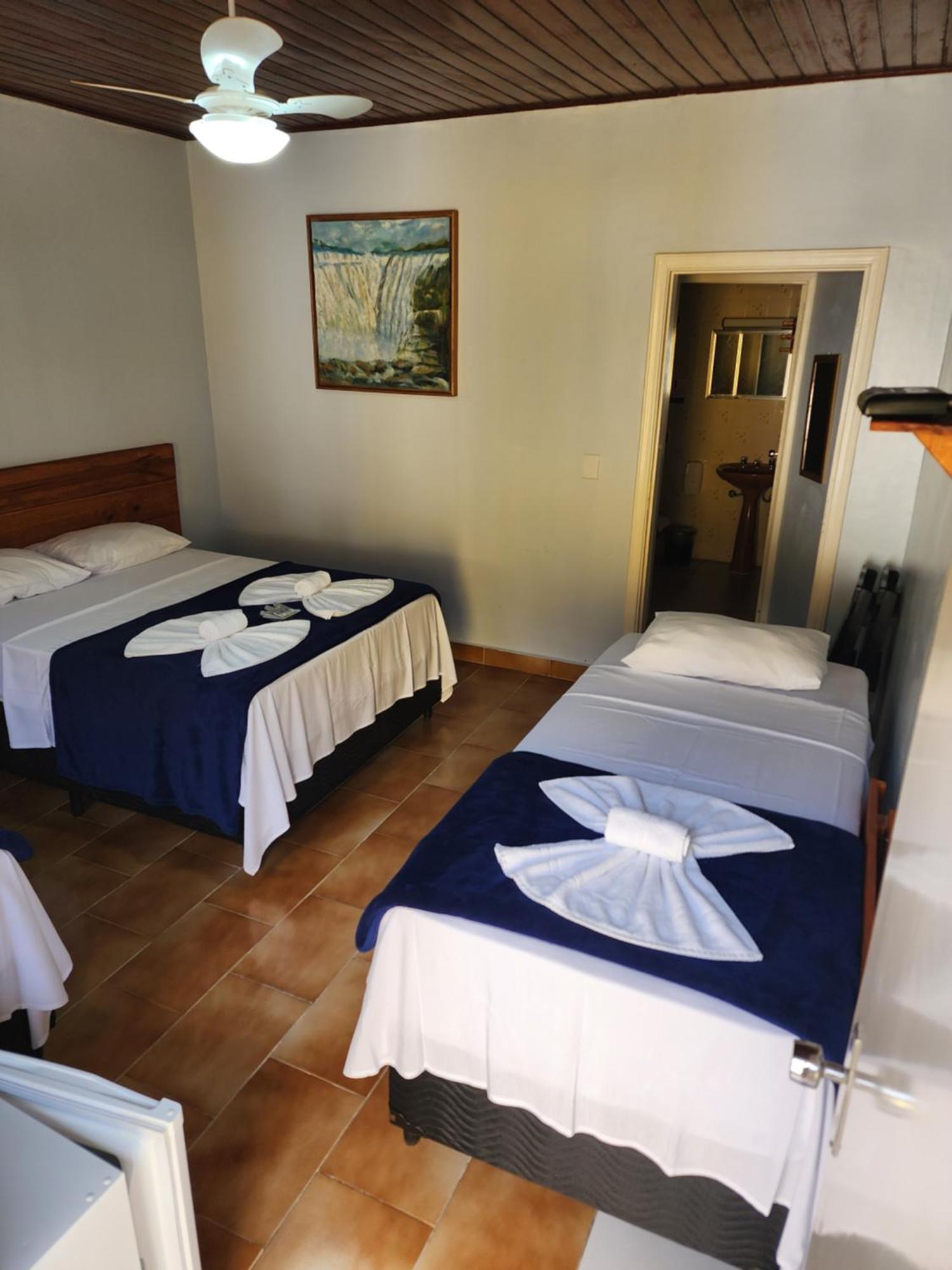 Encantos Do Lazaro Homestay *